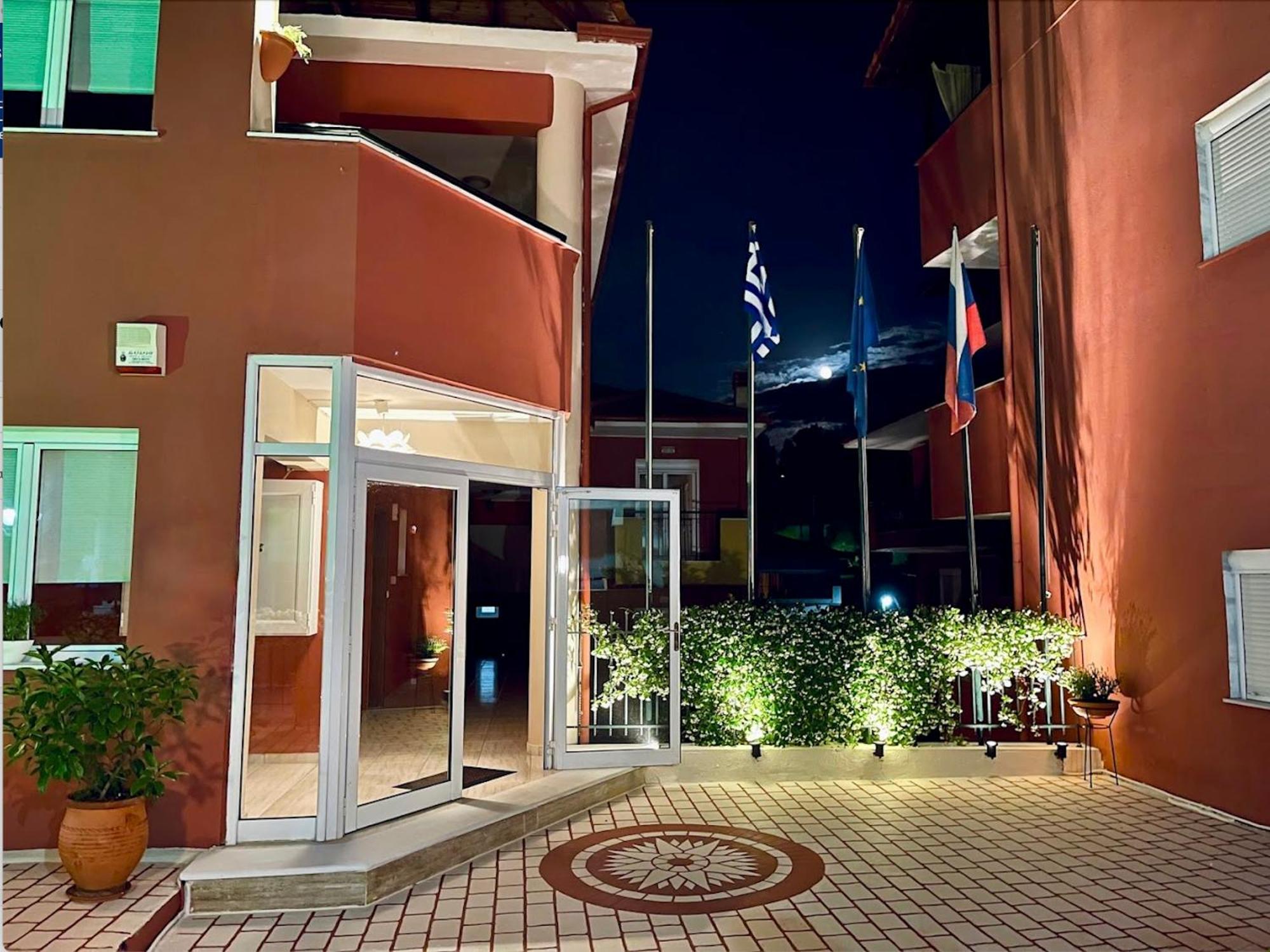 Hotel Sun Sight Pefkochori Dış mekan fotoğraf